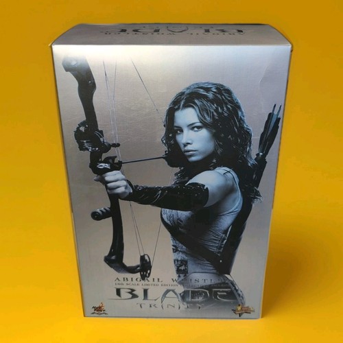 Hot toys mms 128 blade - toys,