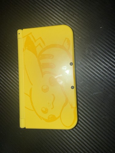 Nintendo new 3ds pikachu - 3ds,