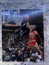 Foto firmata Michael Jordan