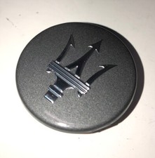 1 COPRIMOZZO MASERATI GRIGIO