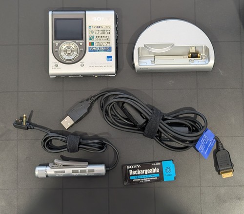 Rare sony minidisc - md, hi-md