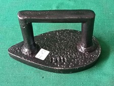 ANTICO FERRO DA STIRO A CALDO