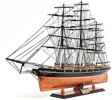Cutty Sark NO SAILS nave alta