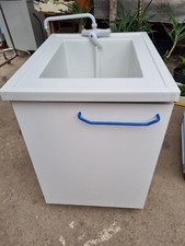 MOBILE CON LAVANDINO IN PLASTICA USATO