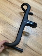 Manubrio integrato Black Inc
