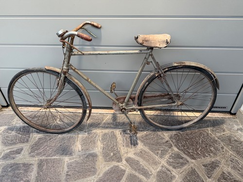 Classica bianchi anni una - anni, 50!
