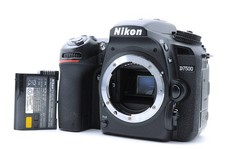  Corpo Nikon D7500 555398