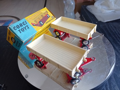 Lotto britain corgi - pz, toys
