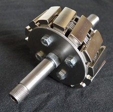 Alternatore a magneti