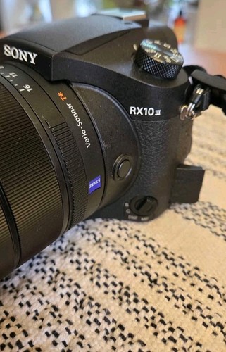 Sony cyber shot - sony, iii