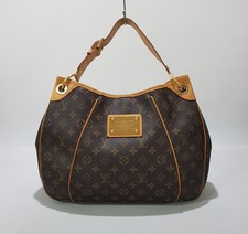 Louis Vuitton Monogram