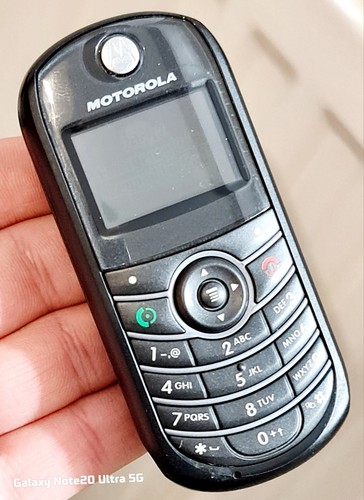 Cellulare motorola c139 - motorola,