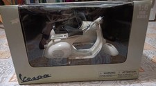 New ray vespa piaggio 150 - 1/6,