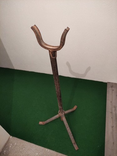 Cavalletto tre piedi
