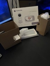 Motorola VM44 Connect WiFi Baby Monitor Schermo 4,3", Visione Notturna, 2 Vie Talk