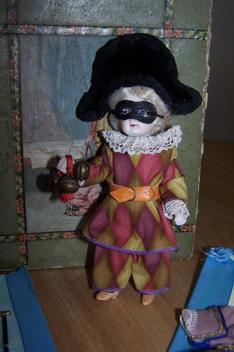 Poupee modele rare - la,
