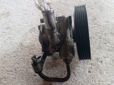 POMPA IDROGUIDA PER FORD