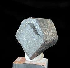 Magnetite luminosa 27 mm 24 g