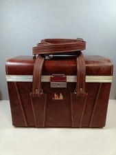 Borsa vintage in pelle rigida