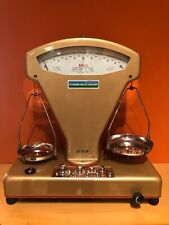 Bilancia analogica per orefice, gioielliere.