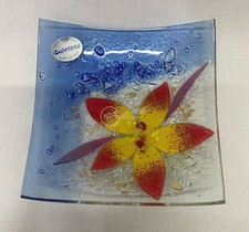 Piattino svuotatasche fiore Petenà in vetro di Murano lavorato a mano 12x12x3 cm