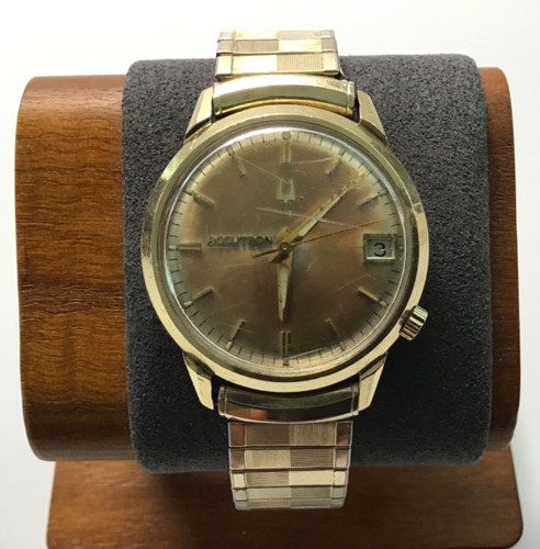 Bulova accutron date - bulova;,