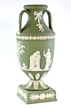 VASO TROFEO VINTAGE WEDGWOOD