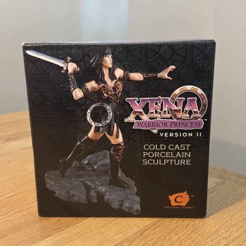 Scultura porcellana xena - scultura,