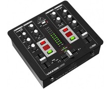 BEHRINGER VMX100USB PRO MIXER