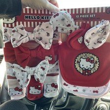 HELLO KITTY 12 PIECE SET