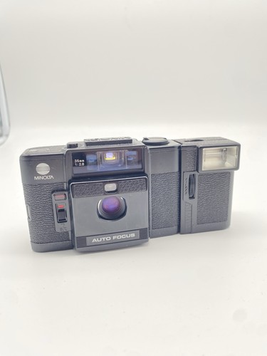 Minolta point shoot - minolta, af-c