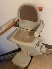 montascale elettrico con