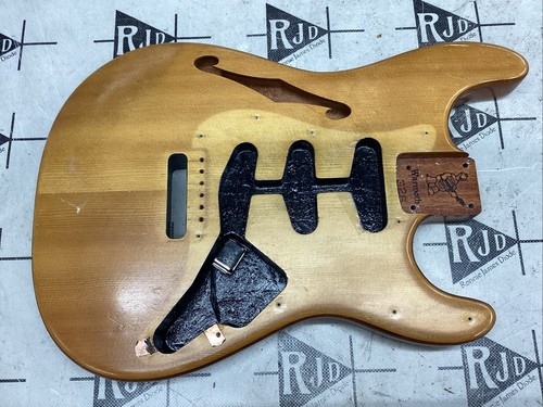 Warmoth strat corpo - strat,