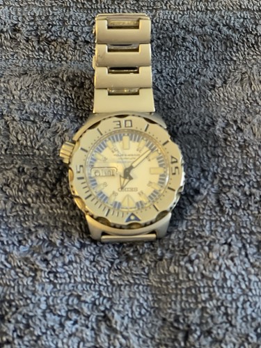 Raro seiko snow monster - raro,