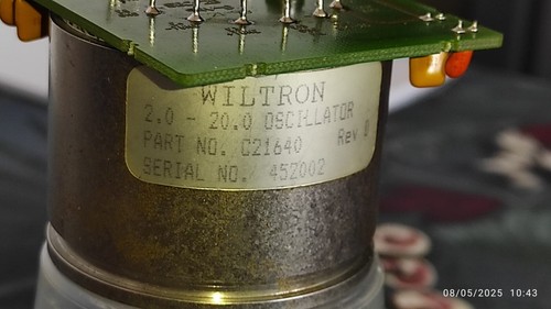 Wiltron c21640 yig - wiltron, yig-tuned