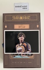 Confezione Blu-ray BTS 5° Modello Magic Shop con Fotocartolina TAEHYUNG(V) Ufficiale