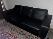 divani in pelle neri tre ampi posti come nuovi senza alcun segno di usura usati 
