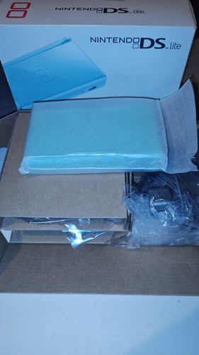 Nintendo lite console - nintendo,