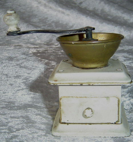 Antico piccolo macinacaffè