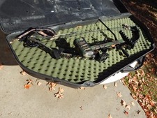 RARO arco composto sinistro vintage Hoyt Supreme con mirino in custodia 60-70# 31"