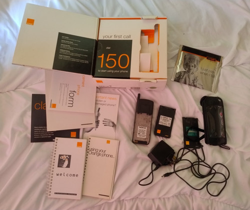 Vecchio telefono cellulare