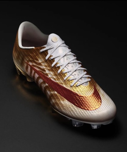 Nike - (preorder, confirmed)