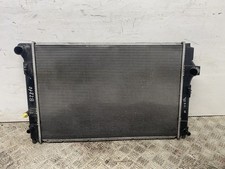 B2810 RADIATORE ACQUA TOYOTA YARIS 3 1.5 HYBRID 4221348630 1640021330