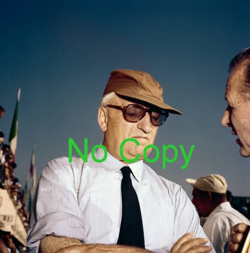 Enzo ferrari couleurs vers - ferrari, en