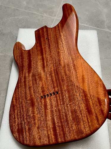 Corpo chitarra elettrica - , in