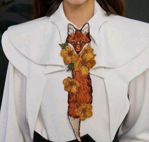 Cravatta stile vintage