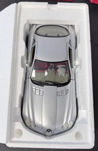 Silver mercedes benz slr - benz,