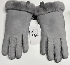 UGG Sheepskin Gloves Medium