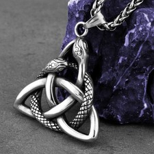 Collana con ciondolo serpente