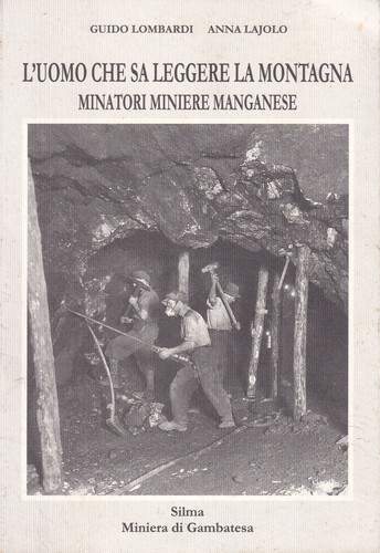Uomo che leggere la - l'uomo,